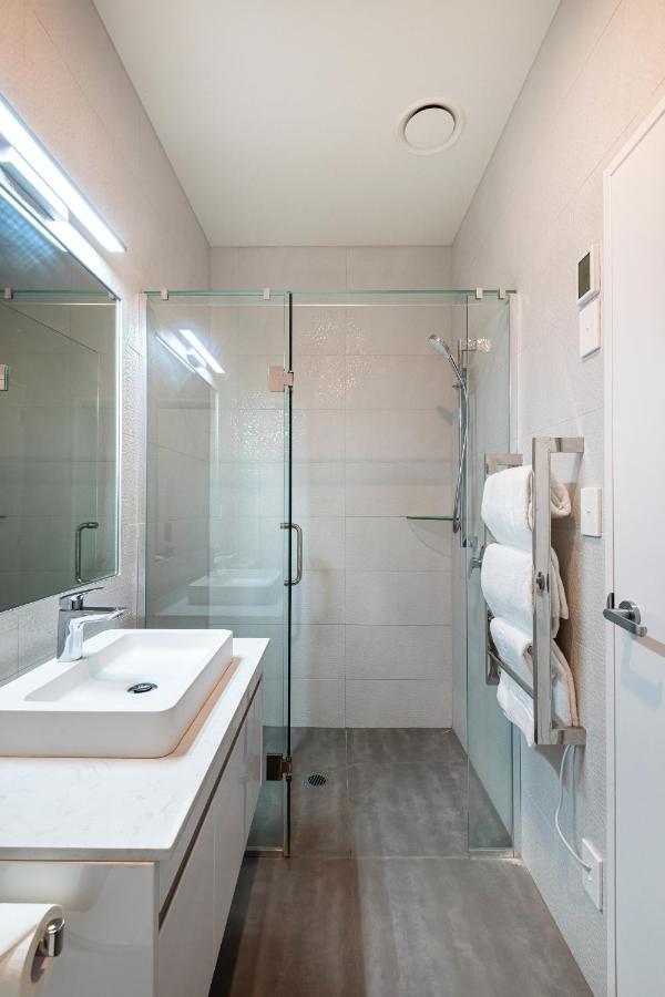 Fernz Motel & Apartments Birkenhead Auckland Extérieur photo