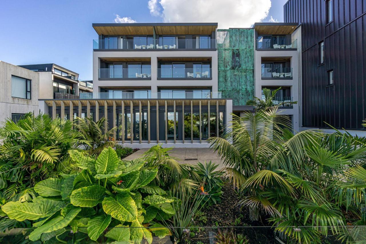 Fernz Motel & Apartments Birkenhead Auckland Extérieur photo The hotel in 2019